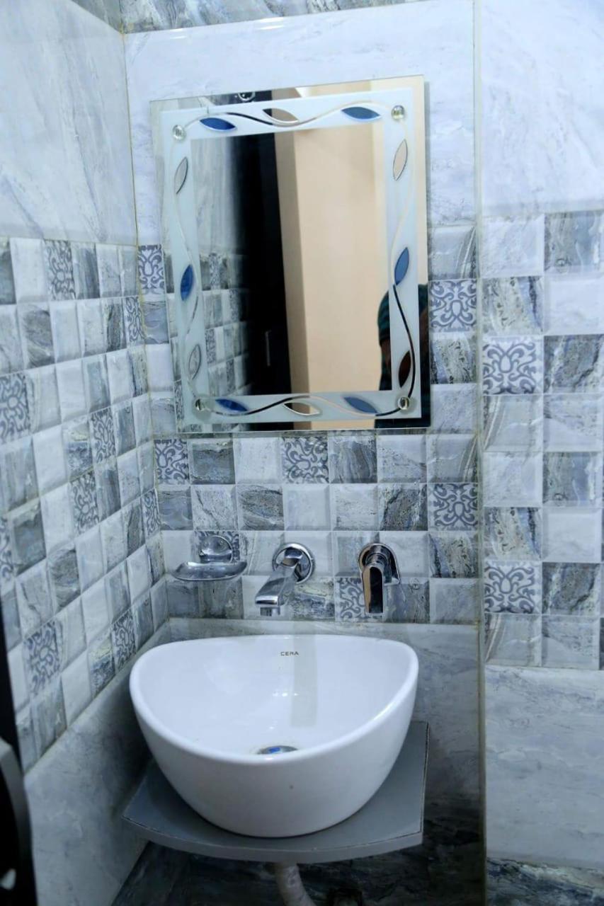 Hotel White Tulip Амритсар Экстерьер фото